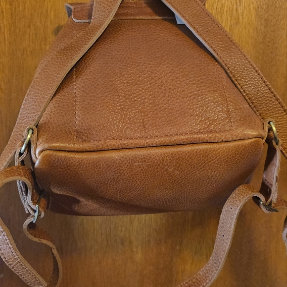 Portland Leather Brown Leather Backpack - Picture 4 of 8